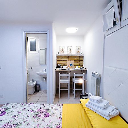 La Casetta Fiorita Bologna Bagian luar foto